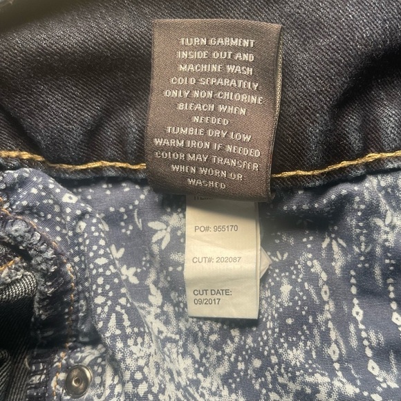 Torrid Premium Skinny High Rise Dark Denim Jegging Women’s Size 20R - Picture 8 of 11